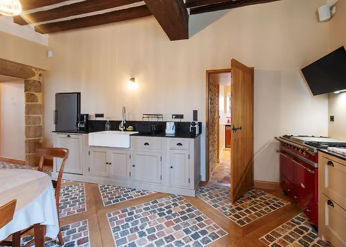 Château De Marigny - Piscine Privée 8000m2 Jardin *